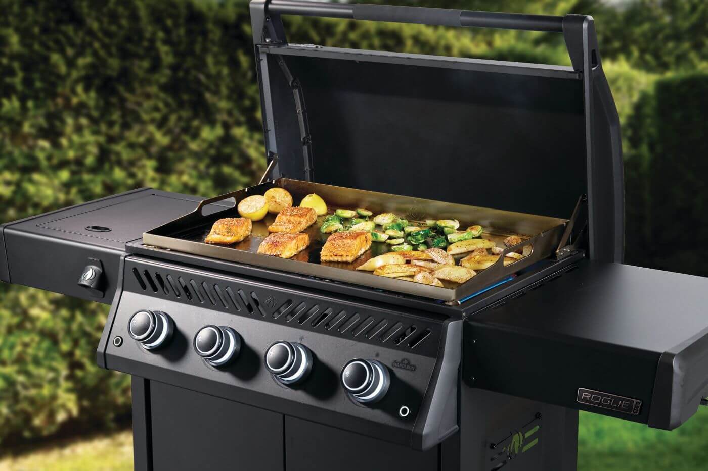 Napoleon Phantom Rogue Pro 30" Griddle
